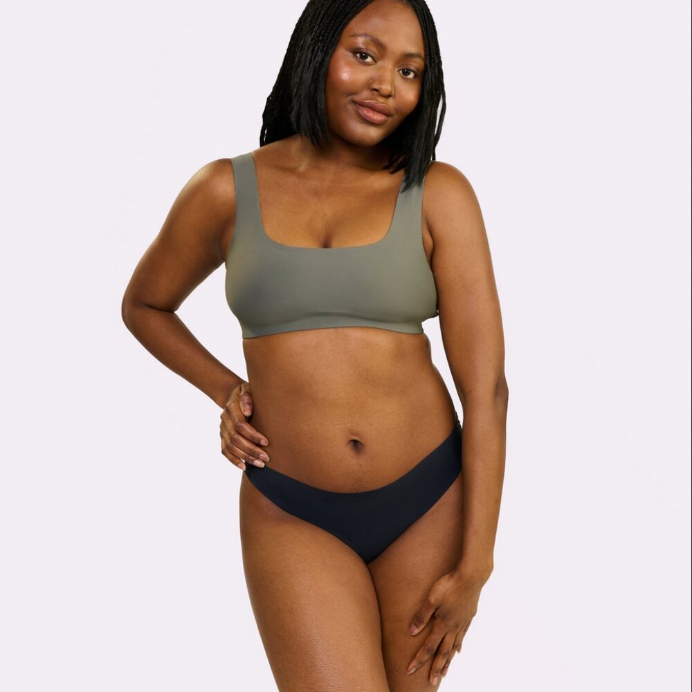 Parade Universal Invisible Seamless Thong